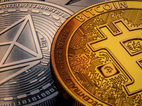 Bitcoin najnižje od 2024
