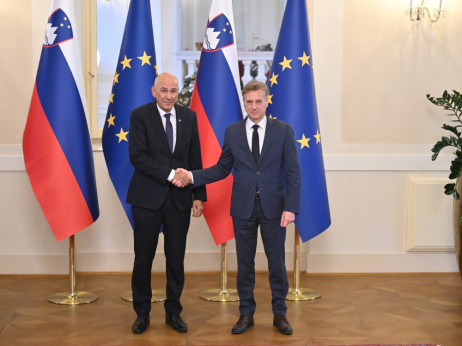 Potrjena vlada Janeza Janše. Golob: Državo zapuščamo v dobri kondiciji