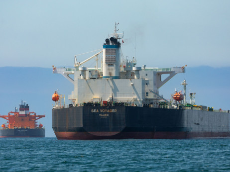 Nafta pala ispod 75 dolara