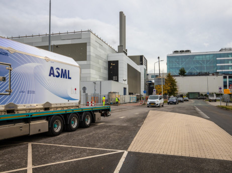 ASML drugi put podigao prognozu prodaje jer AI nastavlja da cveta