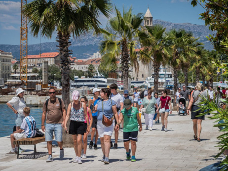 Najvećim hotelijerima prihodi lani rasli sporije nego u 2024.