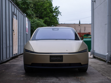 Teslin profit pao uprkos boljoj prodaji automobila - Musk ubrzava ulaganja u AI i robote