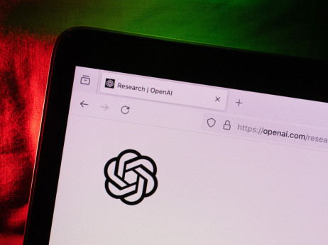 OpenAI razmatra novu rundu finansiranja uz vrednovanje veće od 1,2 biliona dolara