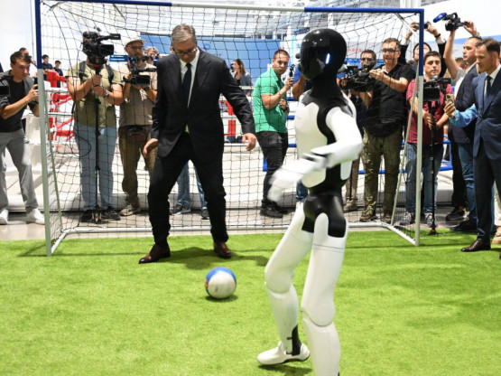 U Šapcu otvorena prva fabrika humanoidnih robota u Evropi
