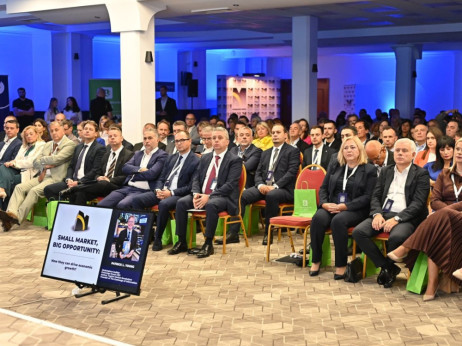 Македонски инвестициски сметки: Силни пораки од конференцијата на Македонската берза