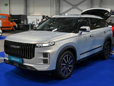 'Temu Range Rover' ponovno najprodavaniji automobil u Velikoj Britaniji