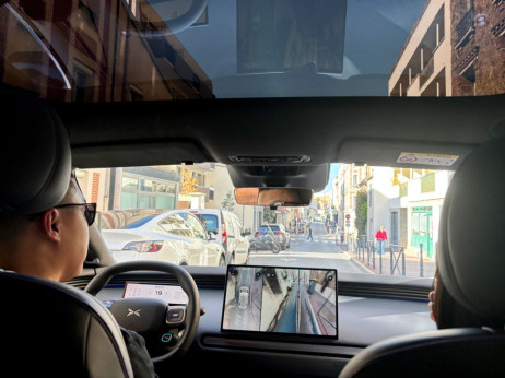 Autonomna vožnja na ispitu - mogu li kineski automobili da se snađu u haosu Pariza