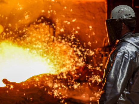 Nemačka izgubila pola miliona radnih mesta u industriji, usluge rastu